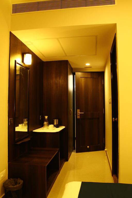 M The Business Hotel Vāsco Da Gāma Δωμάτιο φωτογραφία